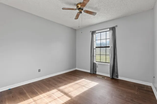 $225,000 | 270 Georgia Avenue, Whitwell, TN 37397