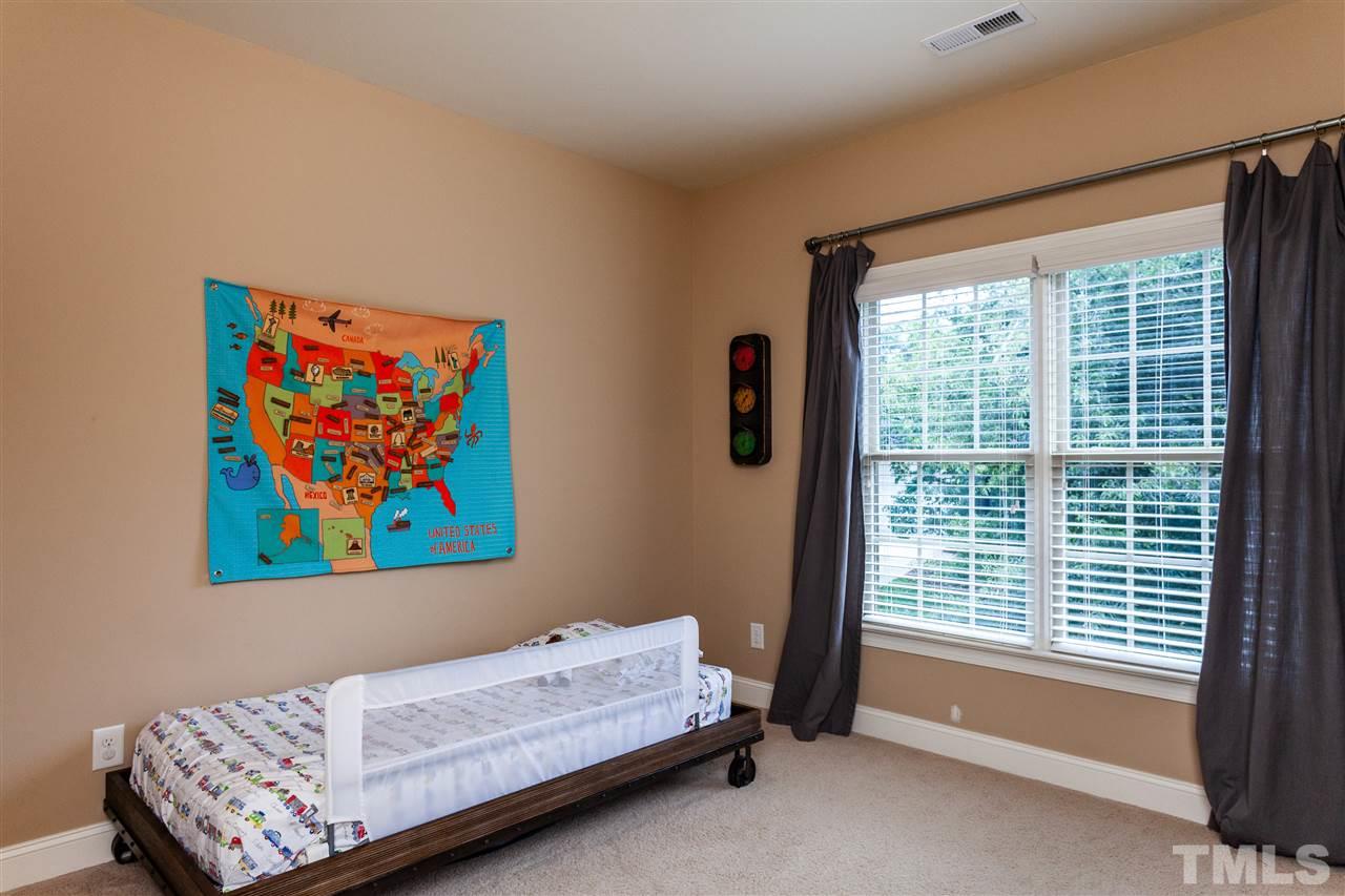 1914 Kirkwood Ridge Drive Raleigh, NC 27612 - Photo 18 of 25 Gallery Image 18