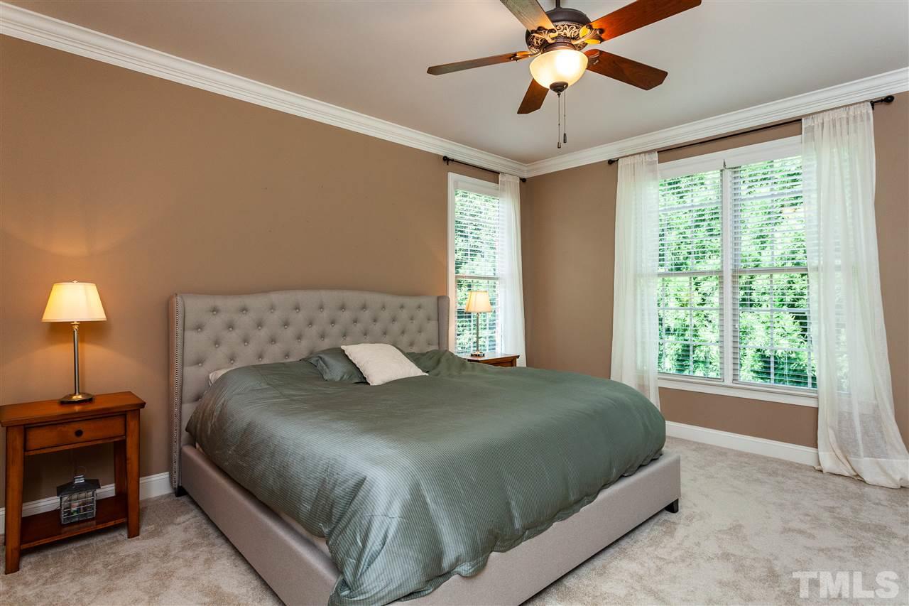 1914 Kirkwood Ridge Drive Raleigh, NC 27612 - Photo 9 of 25 Gallery Image 9