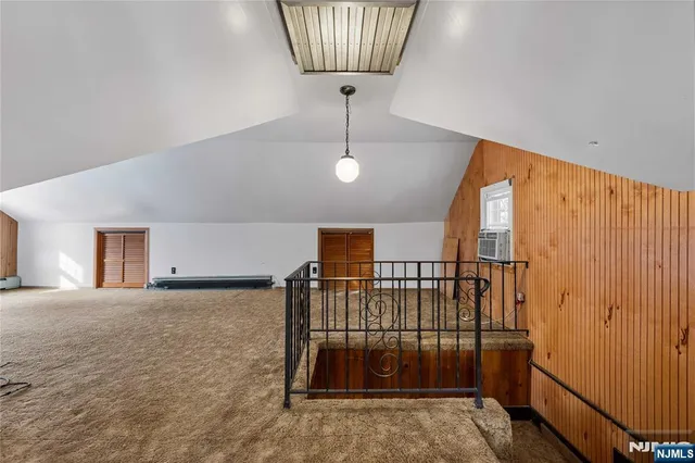 $585,000 | 305 Hillside Road, Elizabeth, NJ 07208