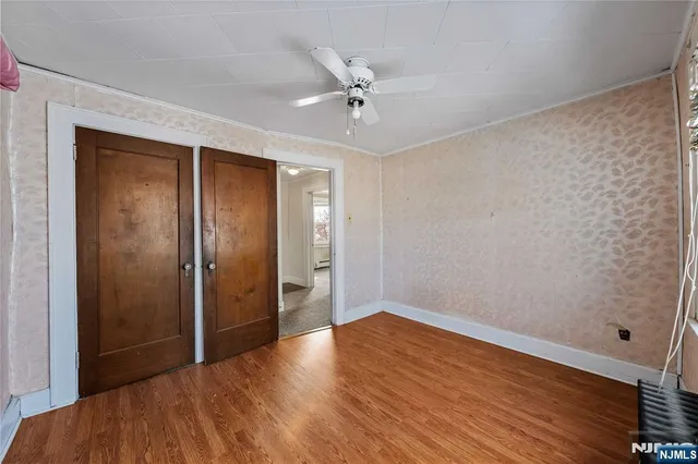 $585,000 | 305 Hillside Road, Elizabeth, NJ 07208