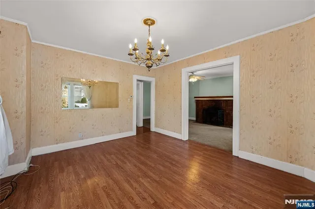 $585,000 | 305 Hillside Road, Elizabeth, NJ 07208