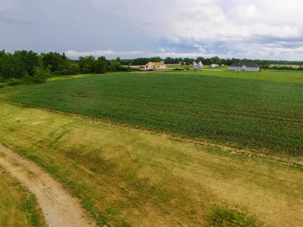 $225,000 | 1809 North Colony Avenue, Yorkville, WI 53182