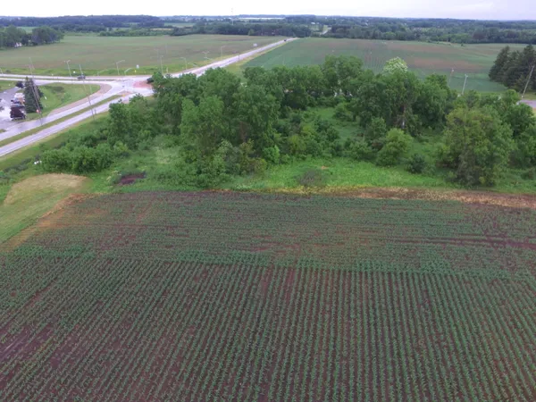 $225,000 | 1809 North Colony Avenue, Yorkville, WI 53182