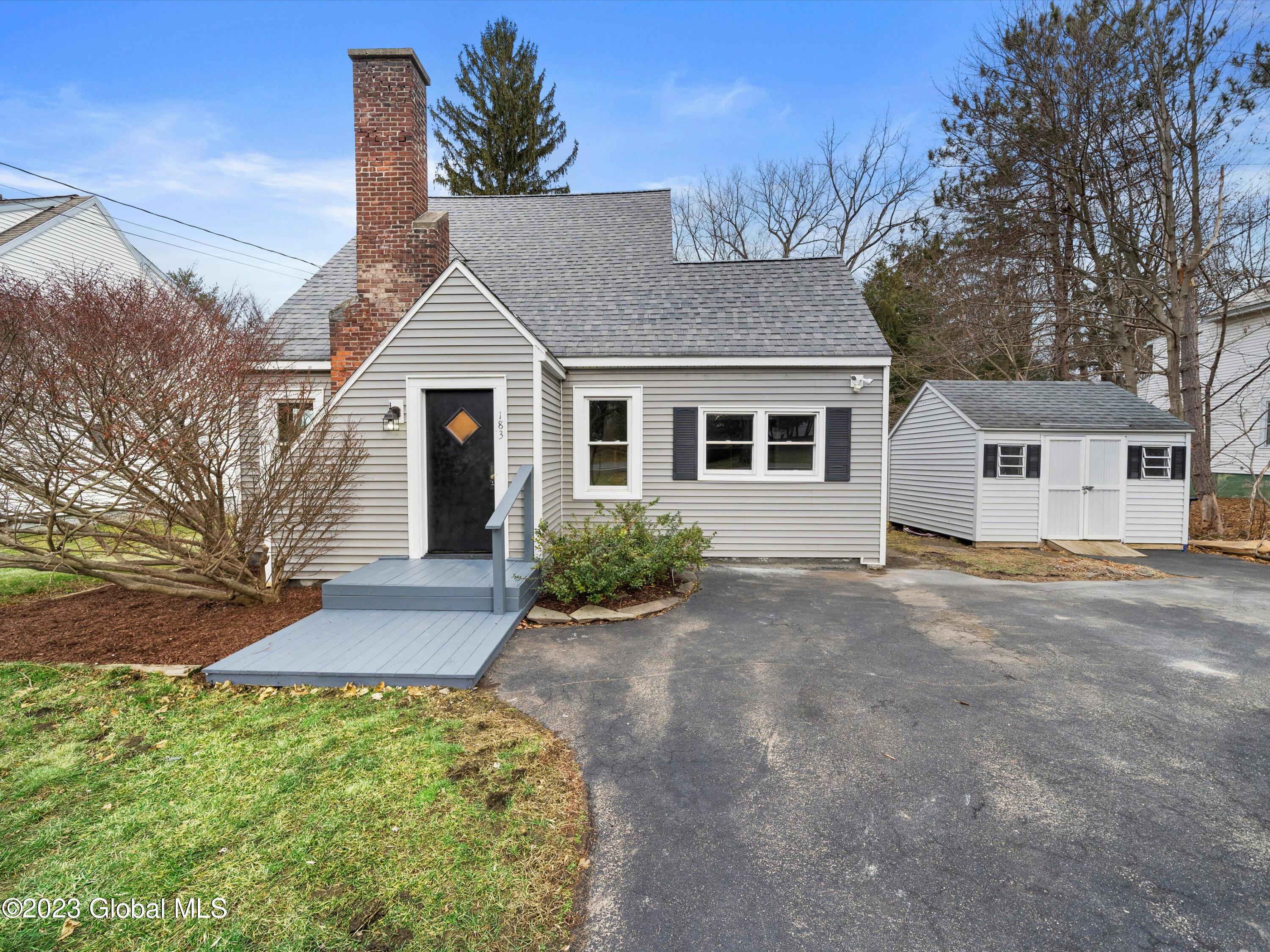 183 Menands Road Colonie, NY 12211 - Photo 1 of 35 05-AG100039