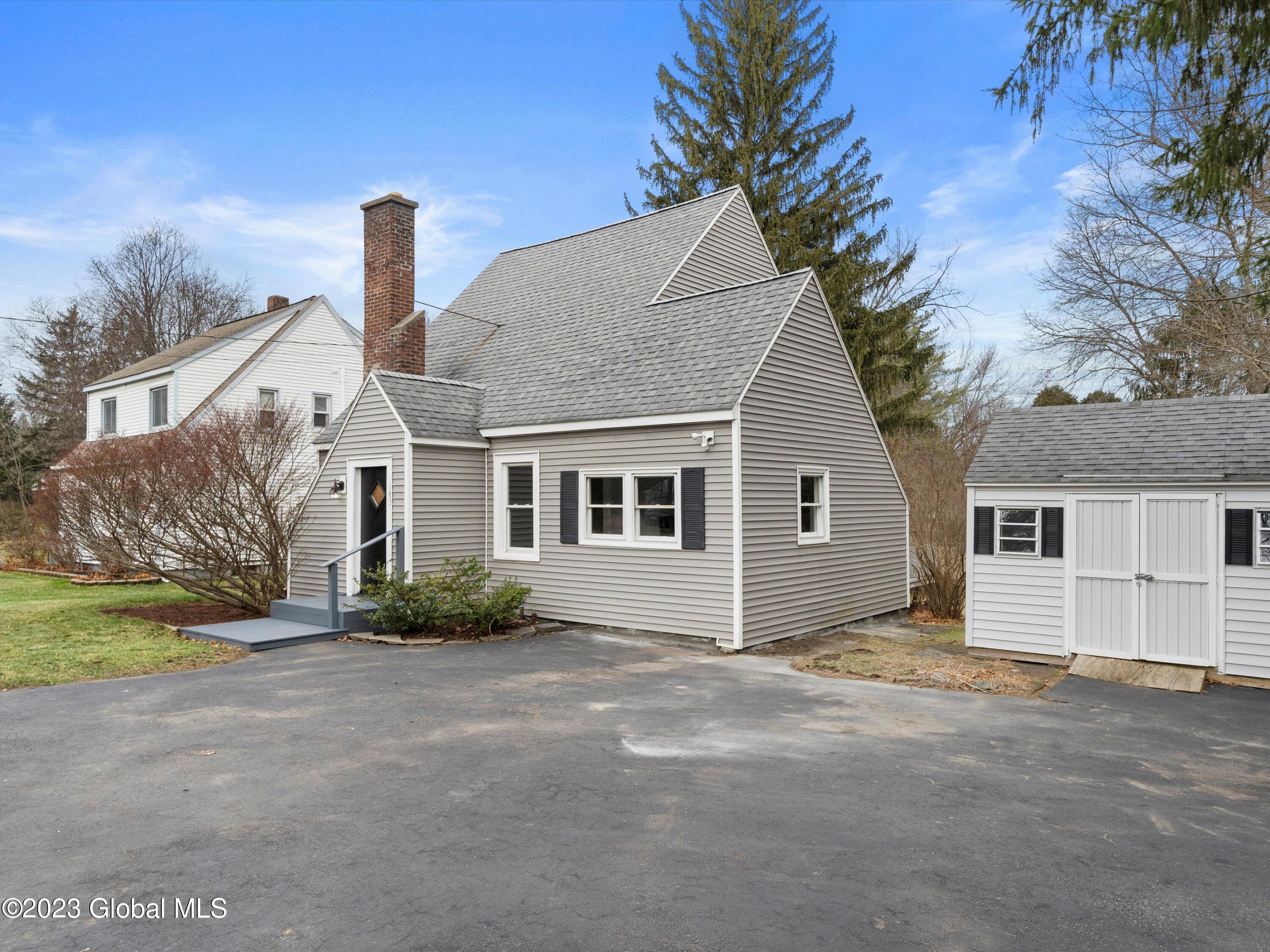 183 Menands Road Colonie, NY 12211 - Photo 3 of 35 03-AG100024