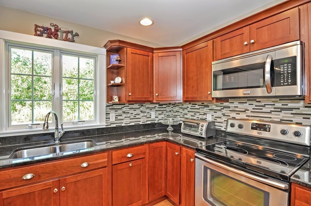 2 Cardinal Lane Westport, MA 02790 - Photo 3 of 41 Gallery Image 3