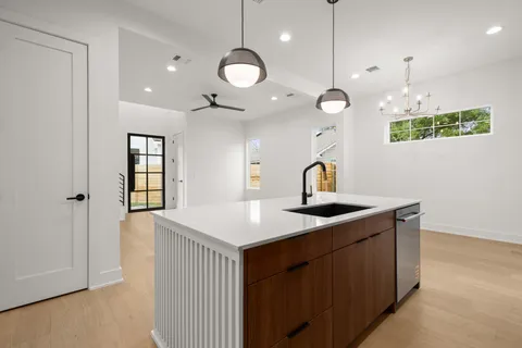 $759,900 | 603 Vermont Road, Unit 2, Austin, TX 78702