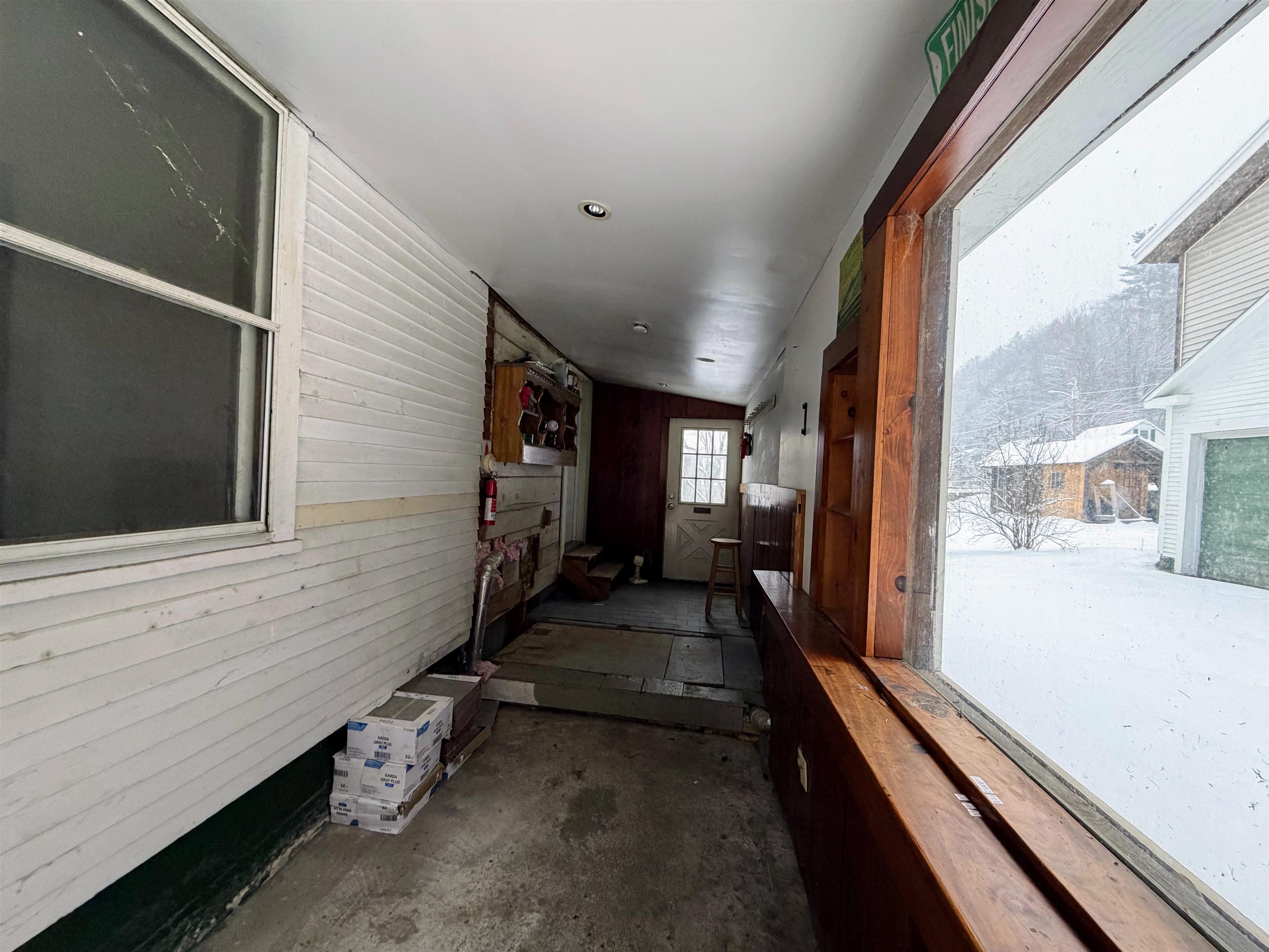 79 Merrill Street Springfield, VT 05156 - Photo 13 of 29