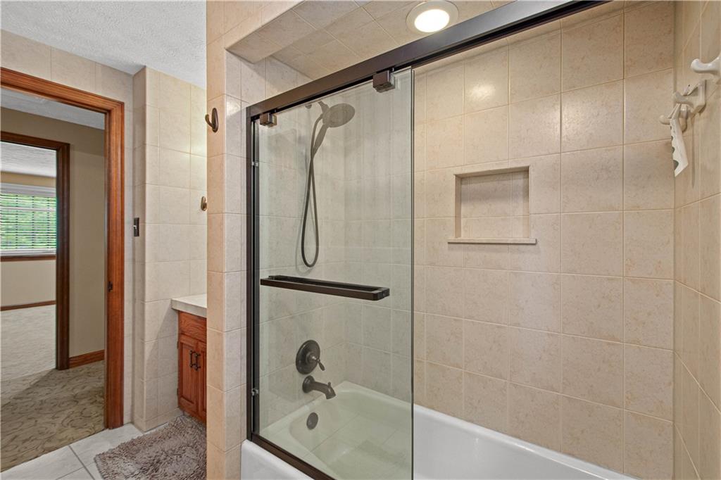 2535 Morton Road Pittsburgh, PA 15241 - Photo 30 of 48
