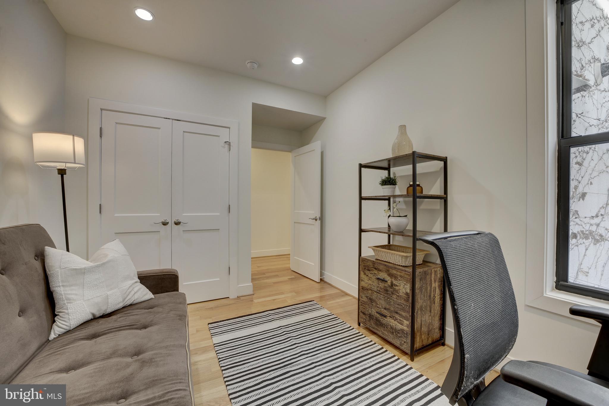 2444 Ontario Road Northwest, Unit 3 Washington, DC 20009 - Photo 13 of 17