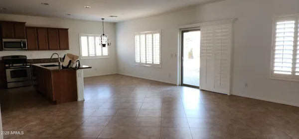 $2,395 | 3014 East Coconino Drive, Gilbert, AZ 85298