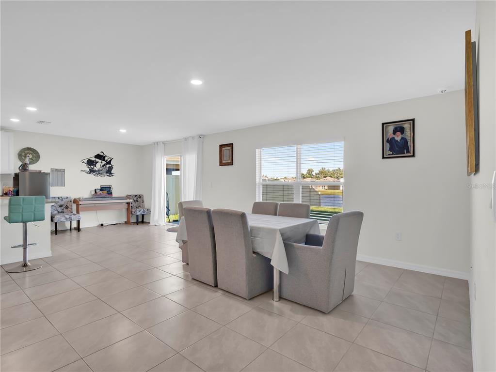 16526 Windmill Forge Pass Wimauma, FL 33598 - Photo 15 of 54