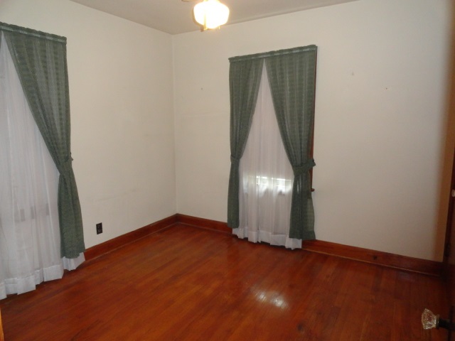 136 South Milton Street Rensselaer, IN 47978 - Photo 14 of 20 Gallery Image 14