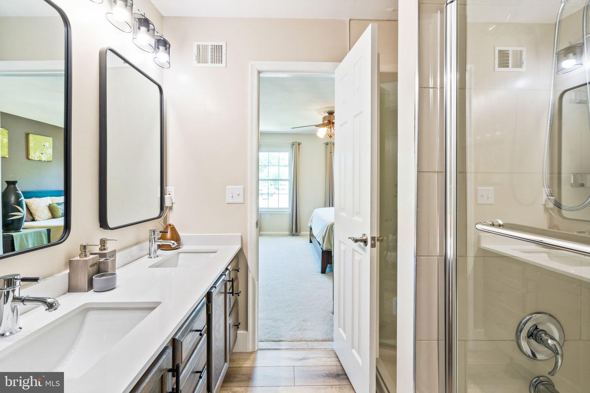 5841 Riverside Drive Woodbridge, VA 22193 - Photo 30 of 41