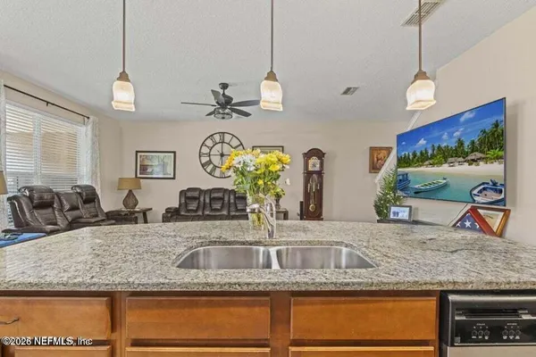 $1,875 | 1500 Calming Water Drive, Unit 2204, Fleming Island, FL 32003