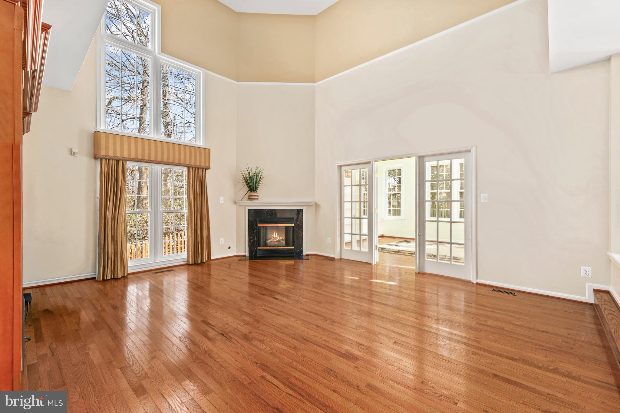 11405 Northwind Court Reston, VA 20194 - Photo 26 of 60 Family room