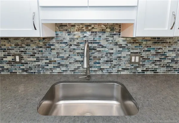 $224,900 | 1800 Southeast St Lucie Boulevard, Unit 1202, Stuart, FL 34996