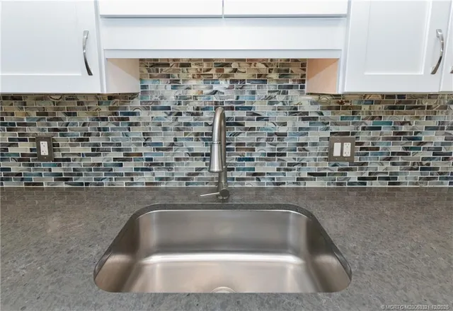 $249,000 | 1800 Southeast St Lucie Boulevard, Unit 1202, Stuart, FL 34996