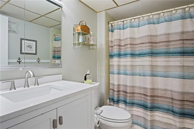 $249,000 | 1800 Southeast St Lucie Boulevard, Unit 1202, Stuart, FL 34996