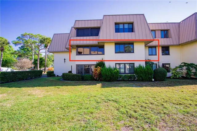 $249,000 | 1800 Southeast St Lucie Boulevard, Unit 1202, Stuart, FL 34996