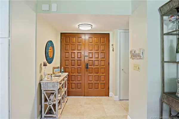 $224,900 | 1800 Southeast St Lucie Boulevard, Unit 1202, Stuart, FL 34996