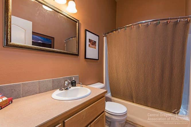 23095 Alfalfa Market Road Bend, OR 97701 - Photo 13 of 25 Gallery Image 13
