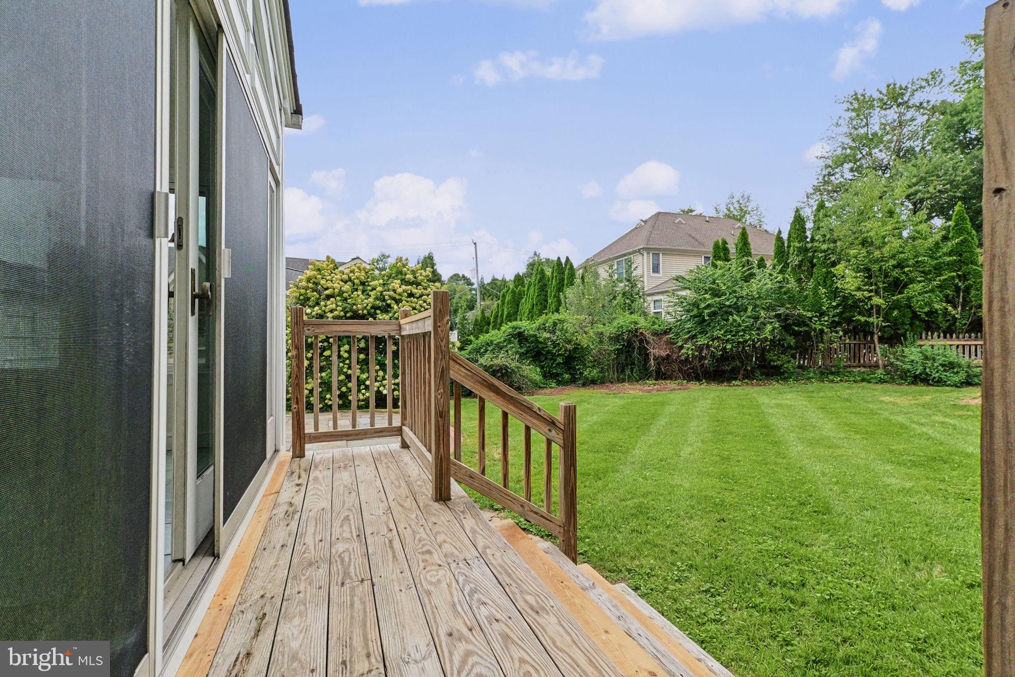 5625 Ogden Road Bethesda, MD 20816 - Photo 40 of 49 Stairs to backyard from sunroom