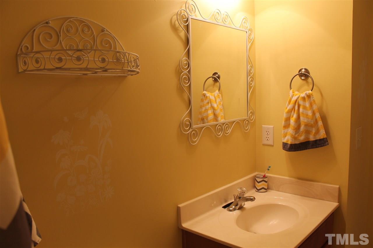 2812 Orchard Trace Way Raleigh, NC 27610 - Photo 22 of 24 Gallery Image 22