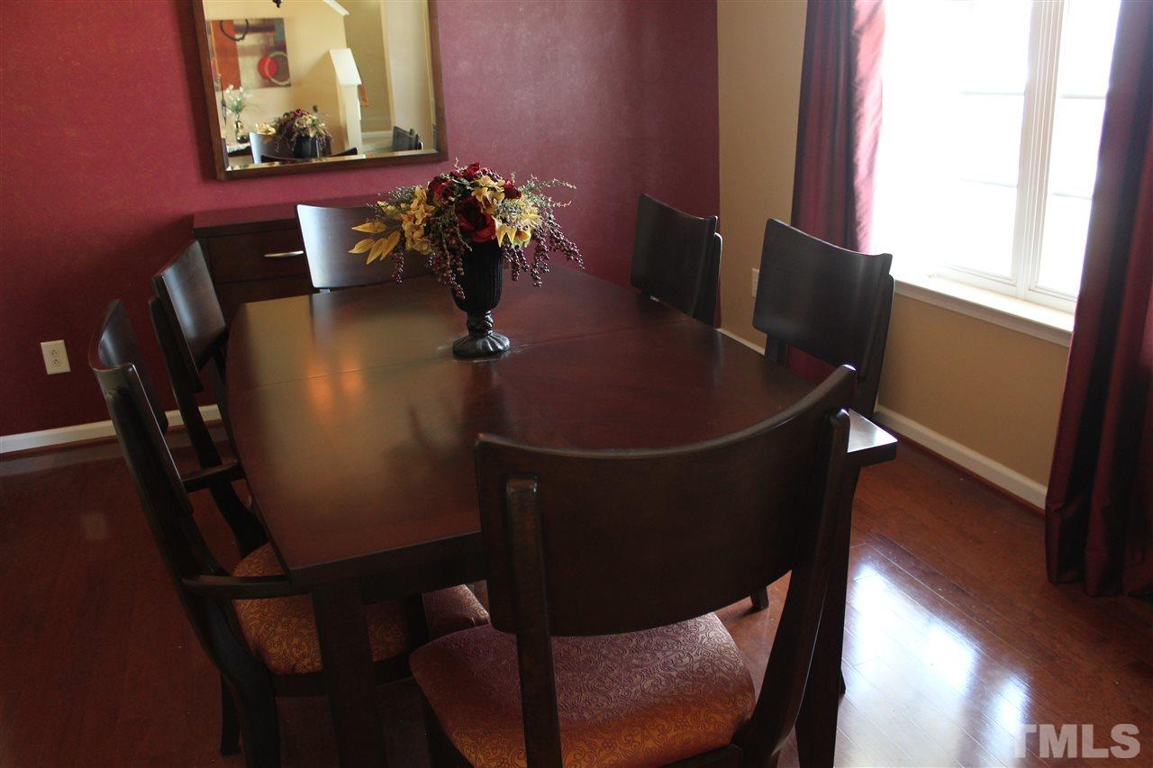 2812 Orchard Trace Way Raleigh, NC 27610 - Photo 7 of 24 Enjoy your holidays in this beautiful dining room.