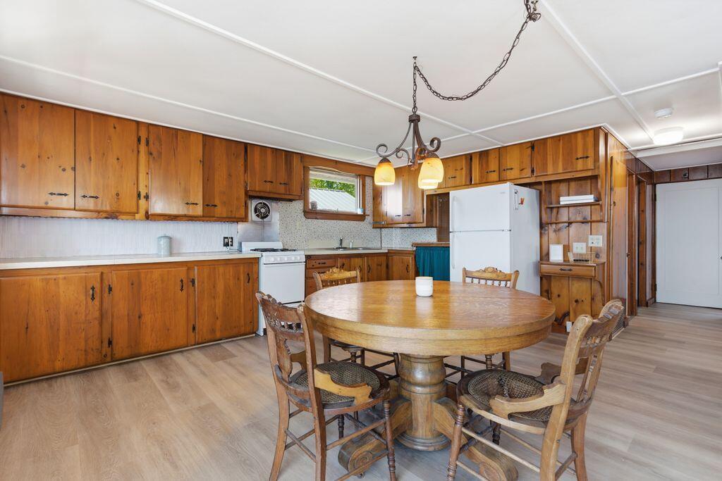 18 Beach Street Sebago, ME 04029 - Photo 7 of 32 9_DSC09504