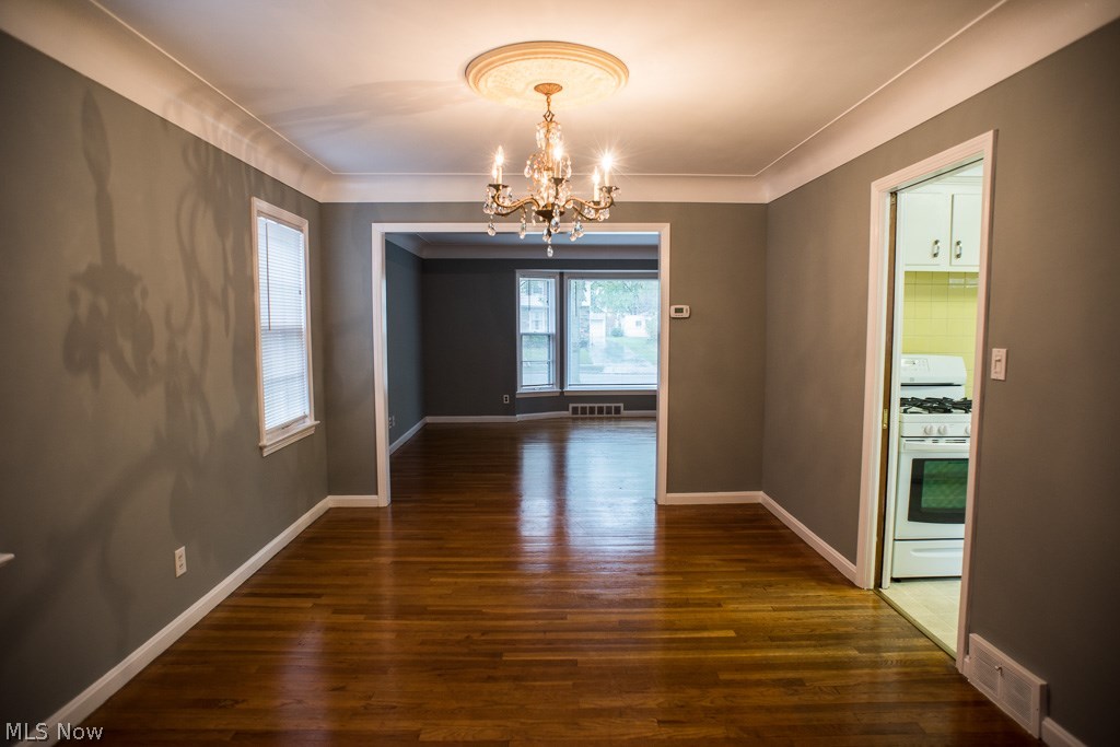 4029 Silsby Road University Heights, OH 44118 - Photo 5 of 14 Dining Room looking into Living Room