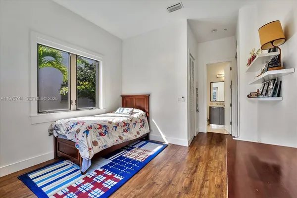 $2,600,000 | 7440 Southwest 56th Court, Miami, FL 33143