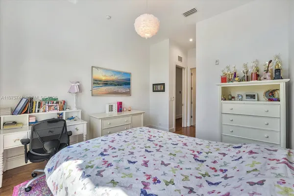 $2,600,000 | 7440 Southwest 56th Court, Miami, FL 33143