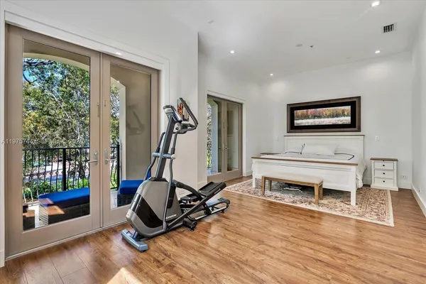 $2,600,000 | 7440 Southwest 56th Court, Miami, FL 33143