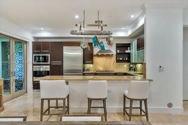 $2,600,000 | 7440 Southwest 56th Court, Miami, FL 33143