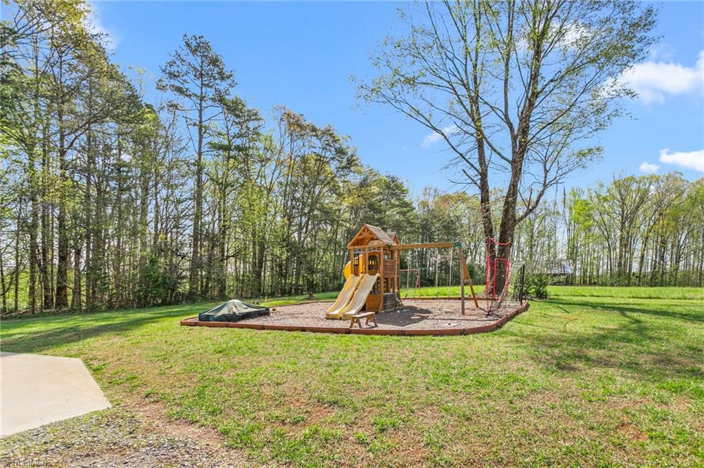 4428 Cedar Cliff Road Graham, NC 27253 - Photo 41 of 50 Gallery Image 41