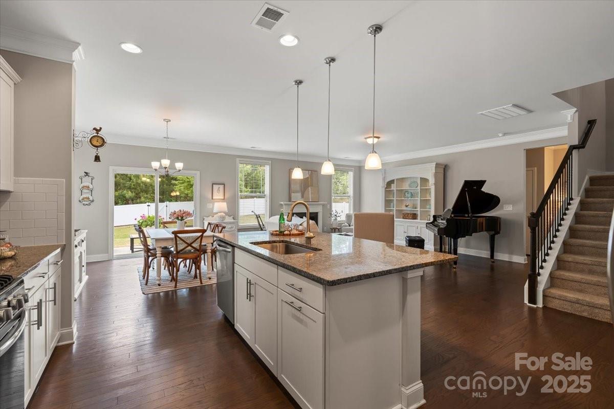 7039 Chrysanthemum Road Lancaster, SC 29720 - Photo 5 of 41 Gallery Image 5