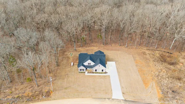$565,900 | 2737 Highwoods Drive, Byhalia, MS 38611