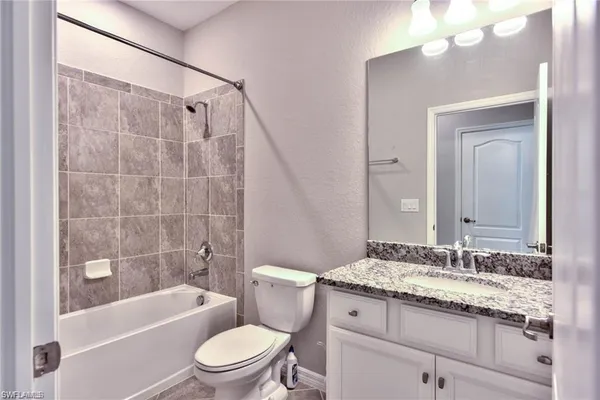$3,400 | 9460 Foxglove Lane, Naples, FL 34120