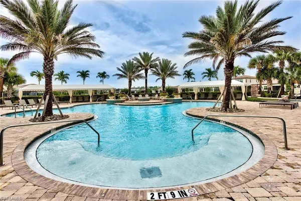 $3,400 | 9460 Foxglove Lane, Naples, FL 34120