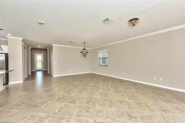 $3,400 | 9460 Foxglove Lane, Naples, FL 34120