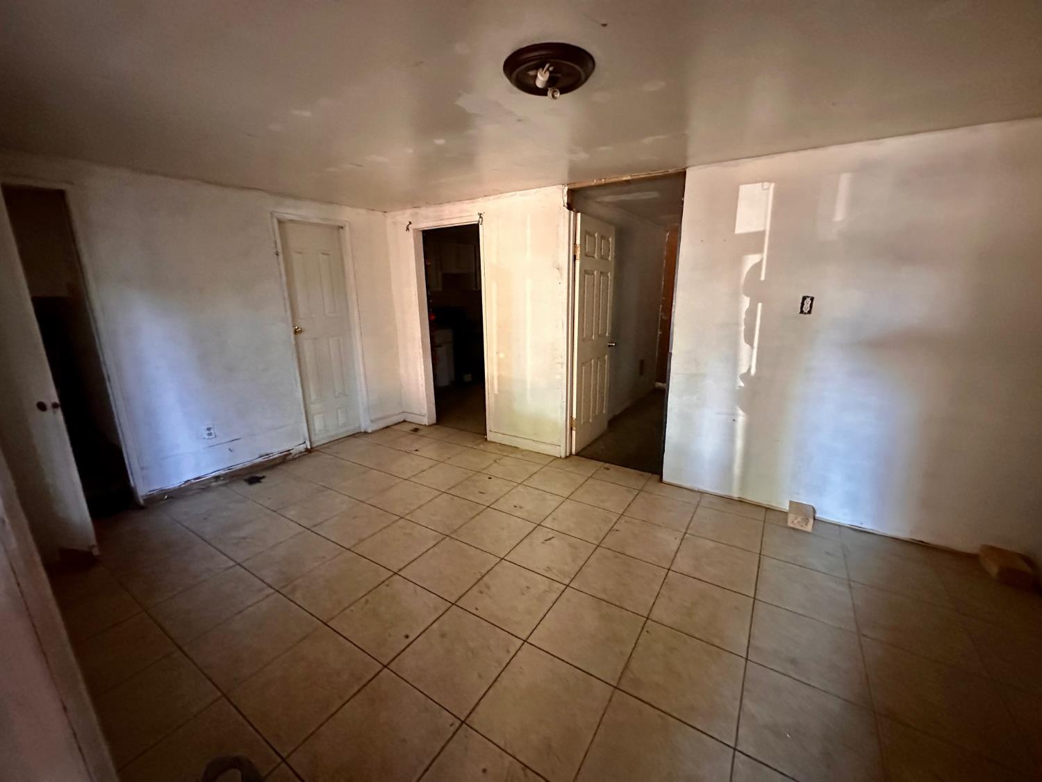 1924 Kenneth Street Modesto, CA 95351 - Photo 30 of 34