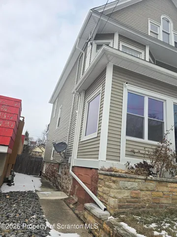 $325,000 | 715 Prescott Avenue, Unit L17, Scranton, PA 18510