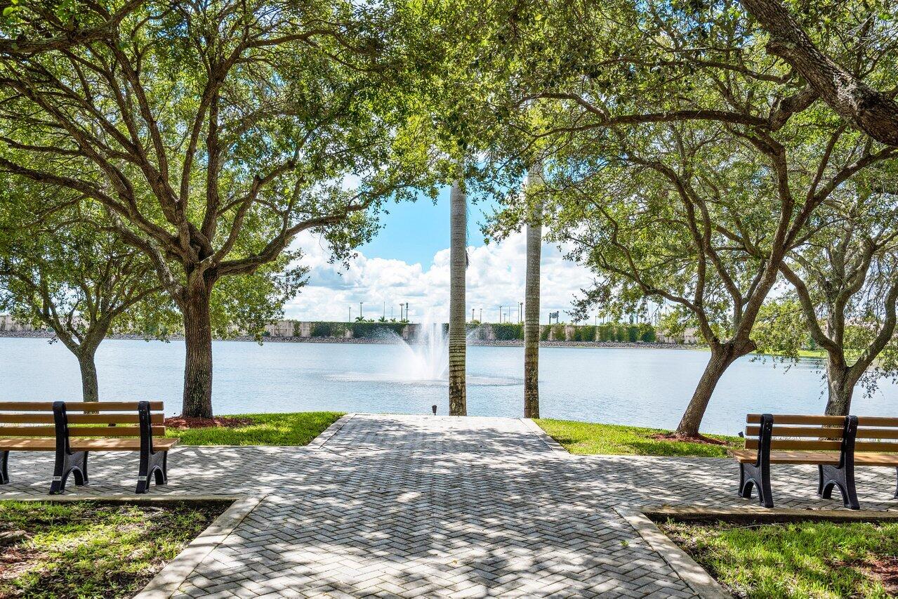 10290 Northwest 60th Place Parkland, FL 33076 - Photo 27 of 36 a view of a park with large trees