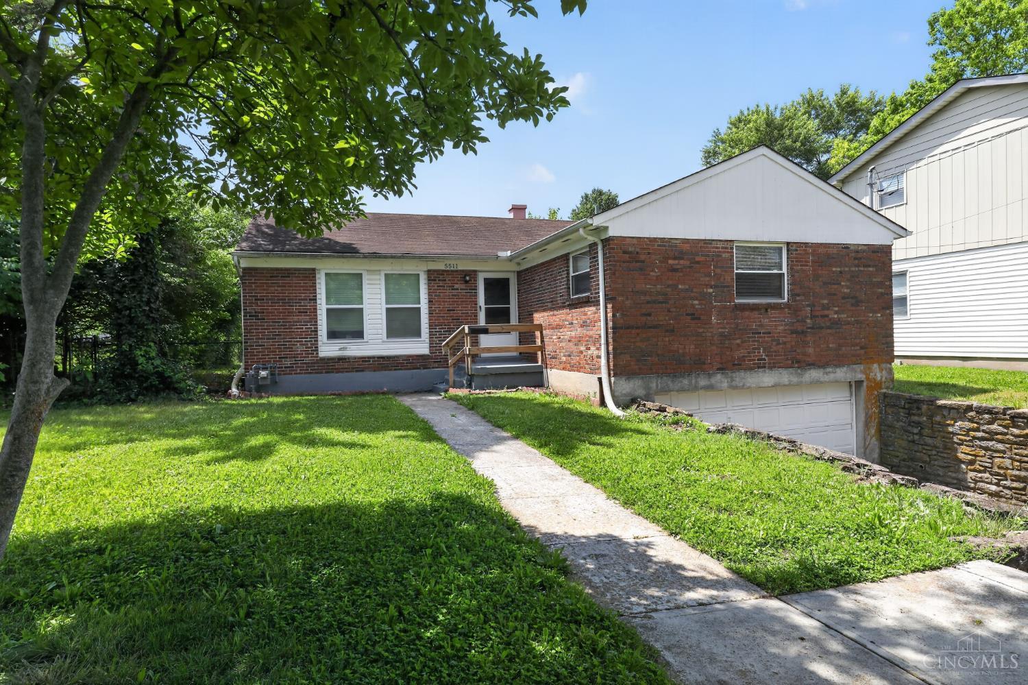 5511 Muddy Creek Road Cincinnati, OH 45238 - Photo 3 of 29