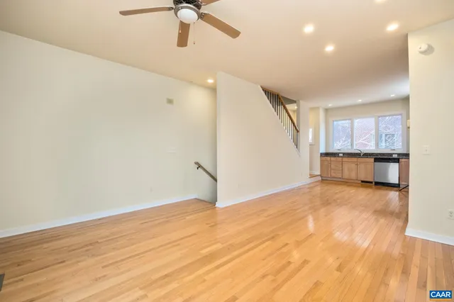 $329,900 | 1013 Linden Avenue, Unit H, Charlottesville, VA 22902