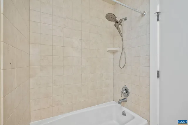 $329,900 | 1013 Linden Avenue, Unit H, Charlottesville, VA 22902