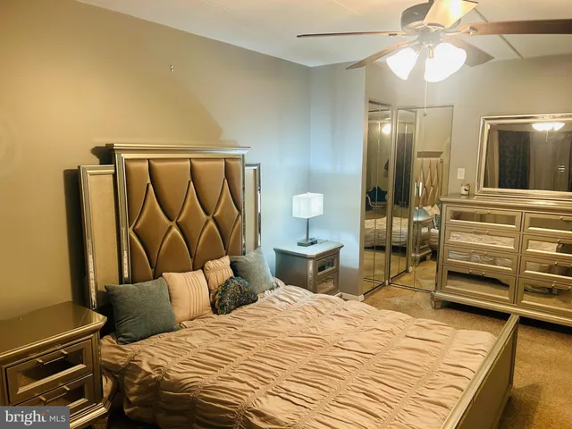 $1,900 | 60104-00 Delaire Landing Road, Unit 104, Philadelphia, PA 19114