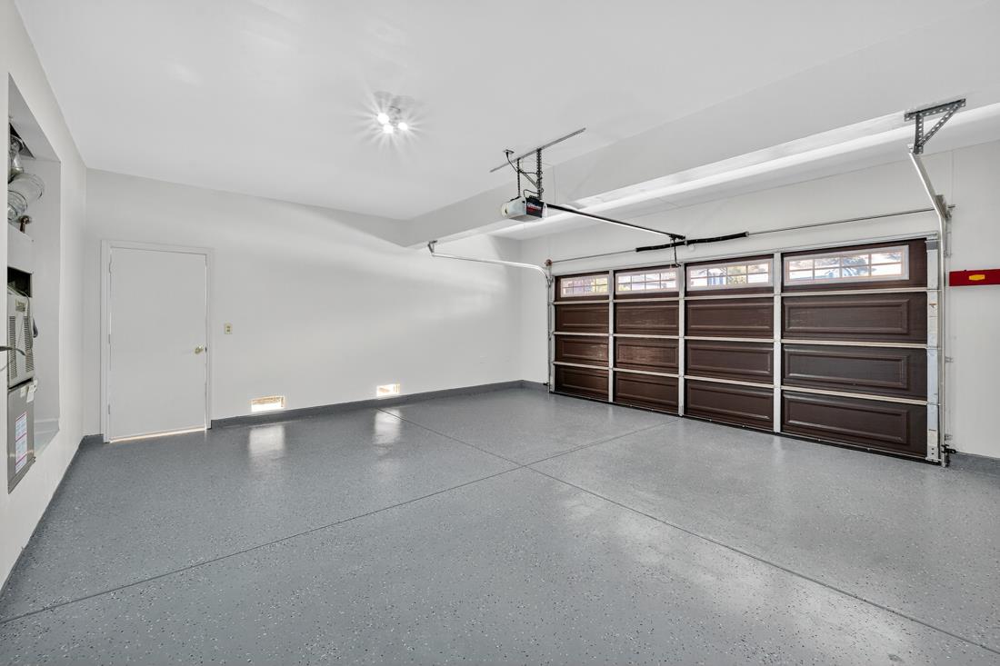 17671 Riverbend Road Salinas, CA 93908 - Photo 47 of 48 a view of an empty room with a ceiling fan